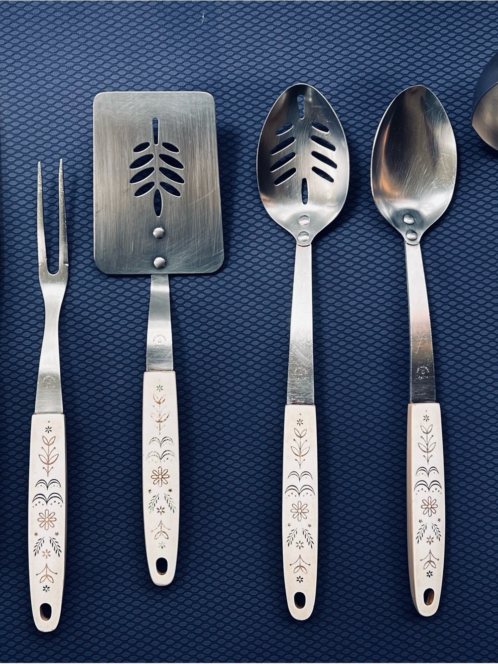 Flint Stainless Steel Kitchen Utensil - Stainless Finish - Picture 2 of 3